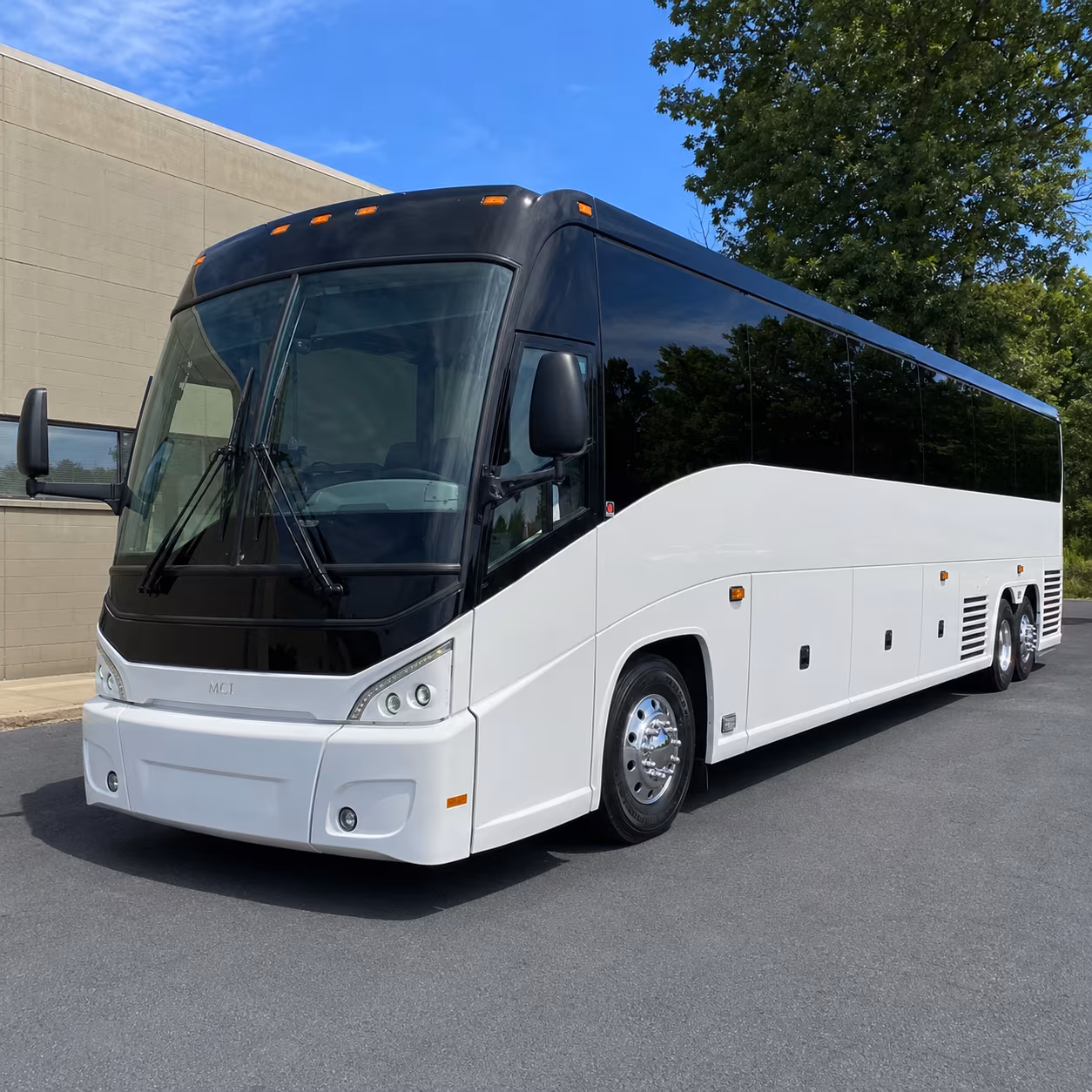 big concert weekends book fast find your madera bus early