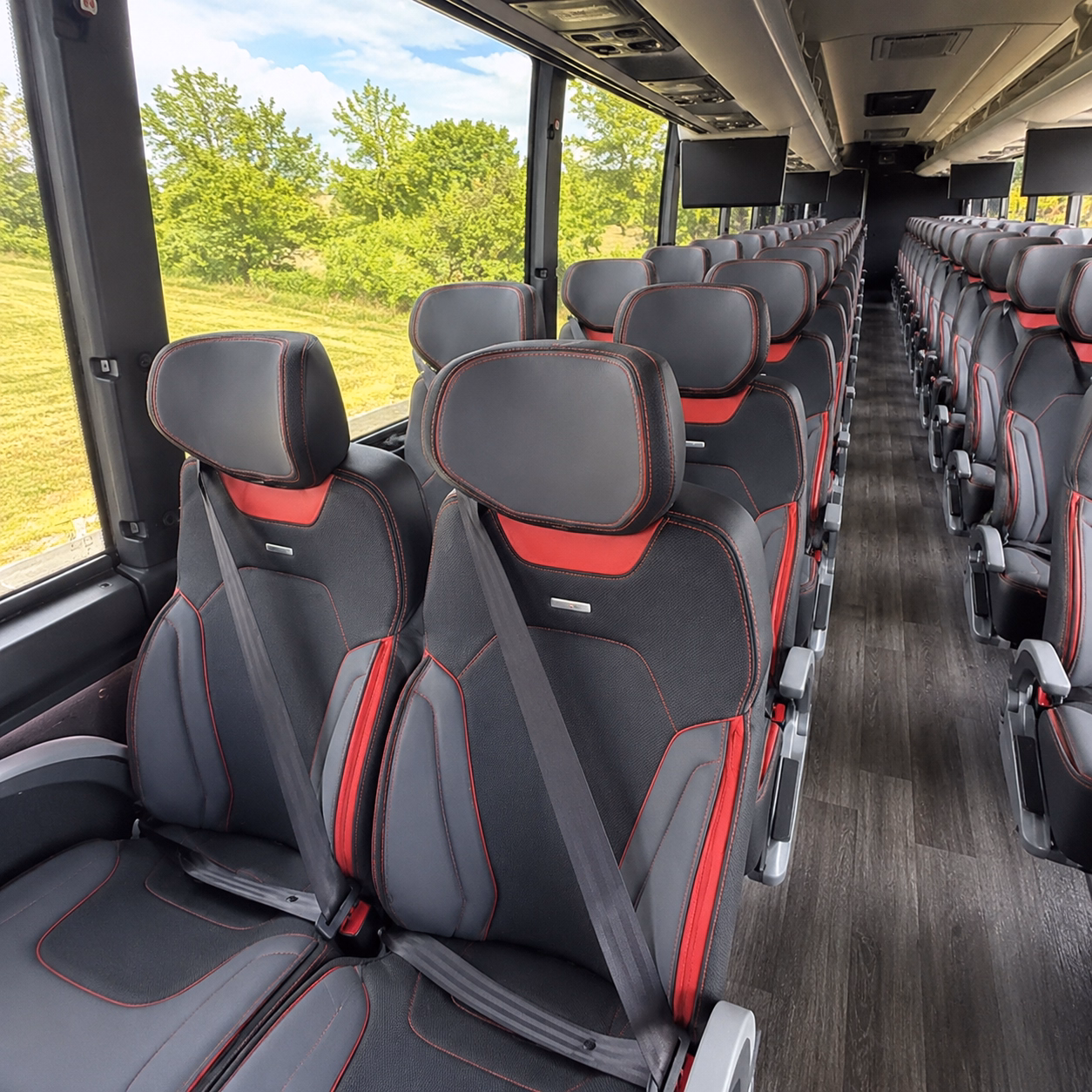 charter buses to yosemite national park for madera schools