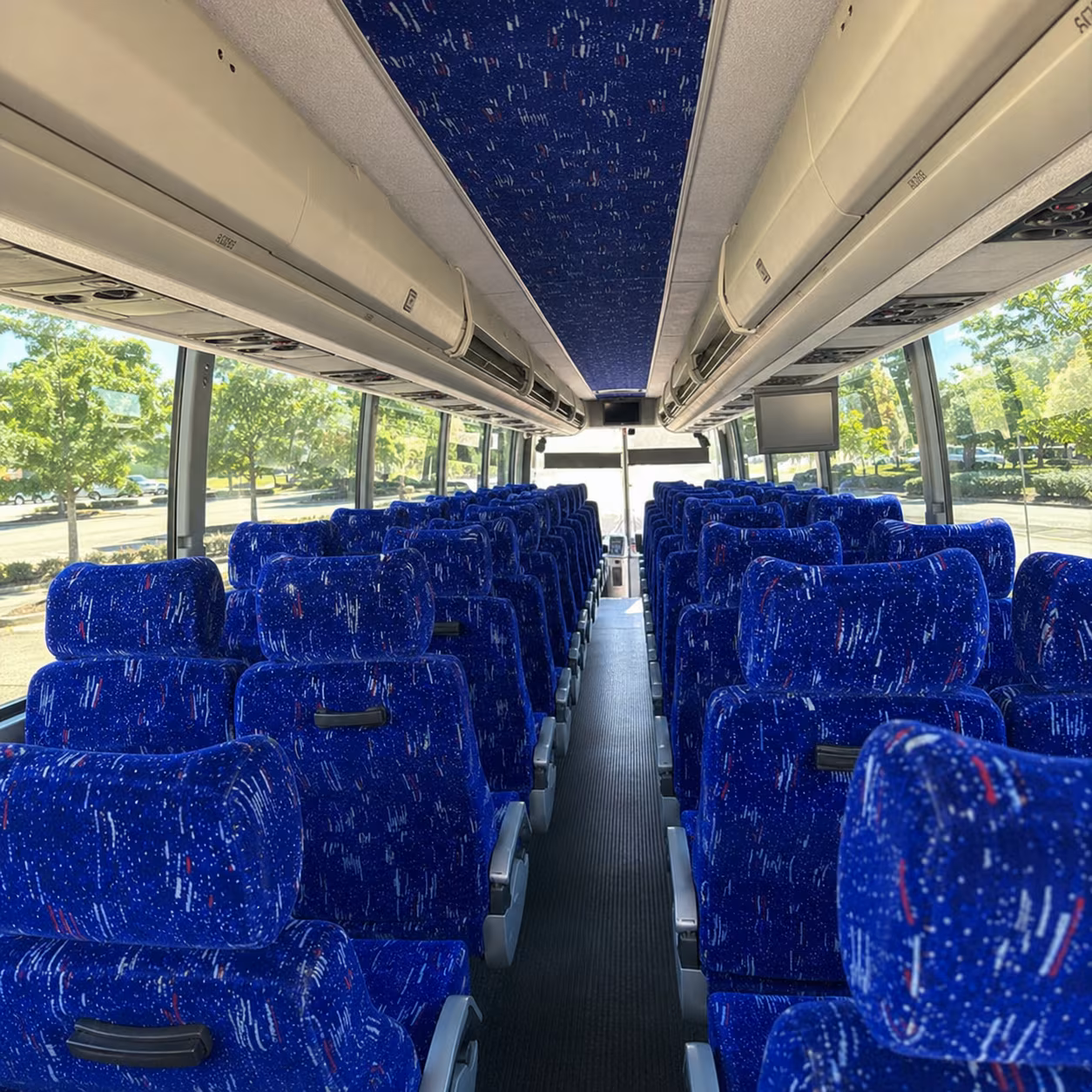 madera charter bus interior